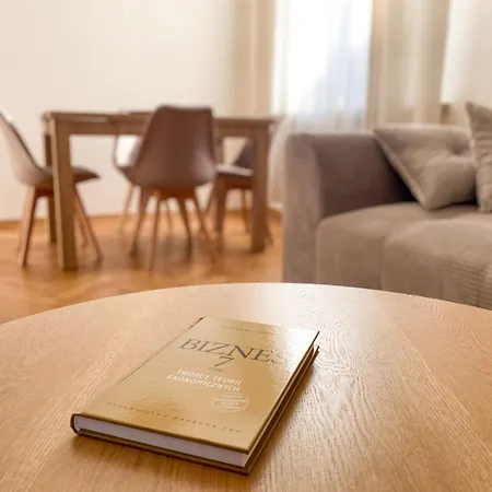 Sunny Apartment Czestochowa