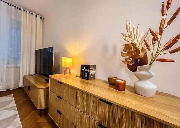 Sunny * تشينستوخوفا